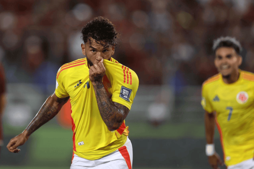 开云体育下载-南美球队士气高涨，成为比赛黑马