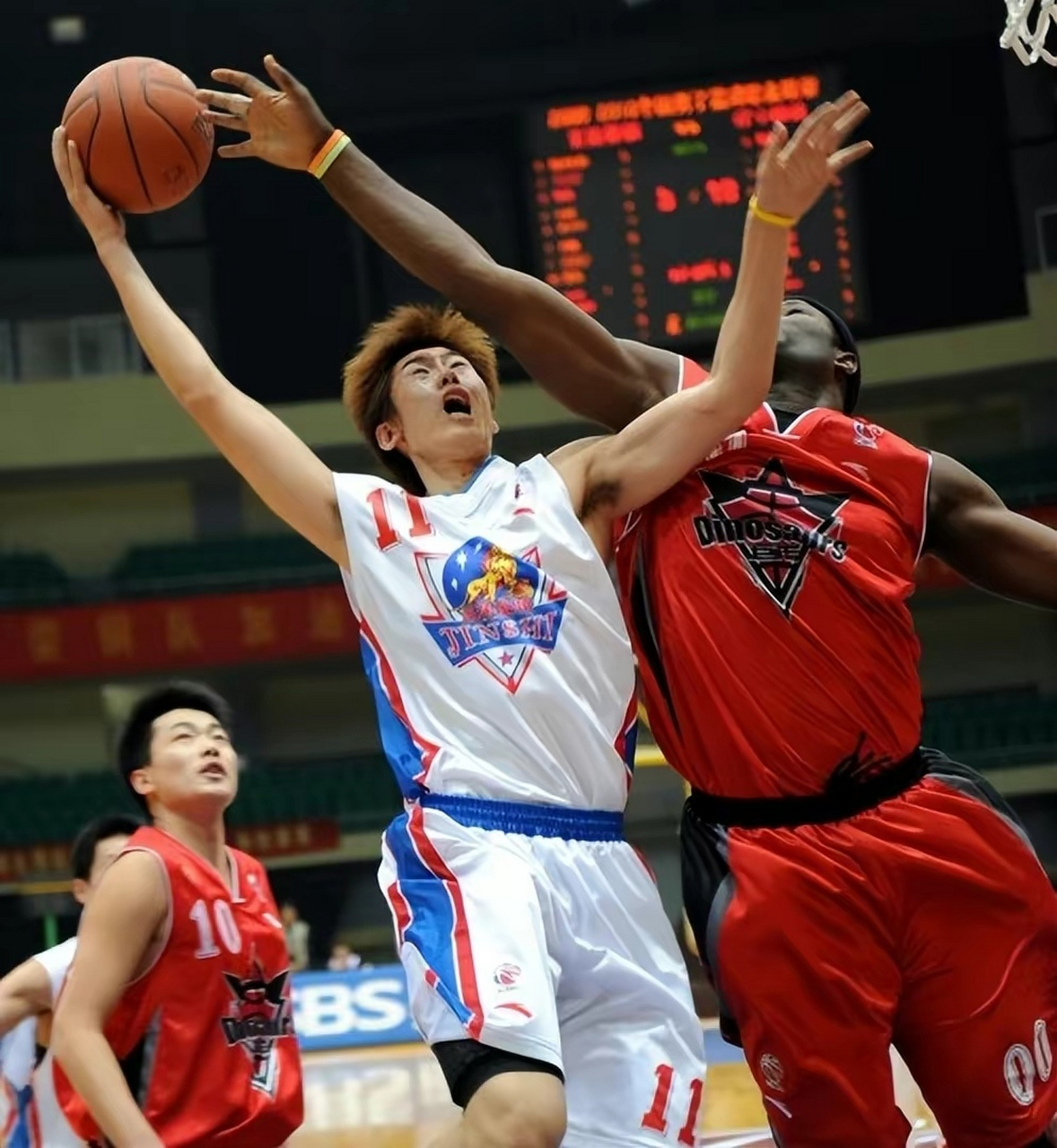 开云下载-天津队展现出色表现，夺得胜利