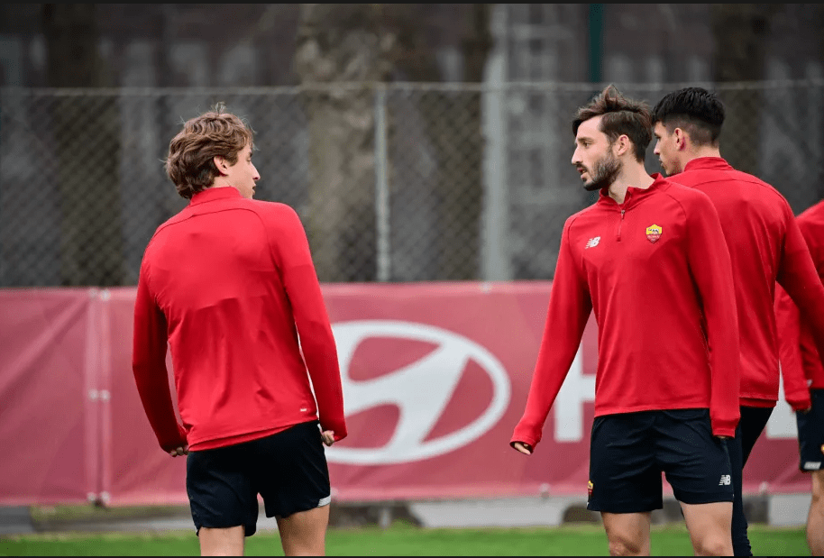 包含斯托克城队抢分成功,球员信心大增的词条 包含斯托克城队抢分成功,球员信心大增的词条