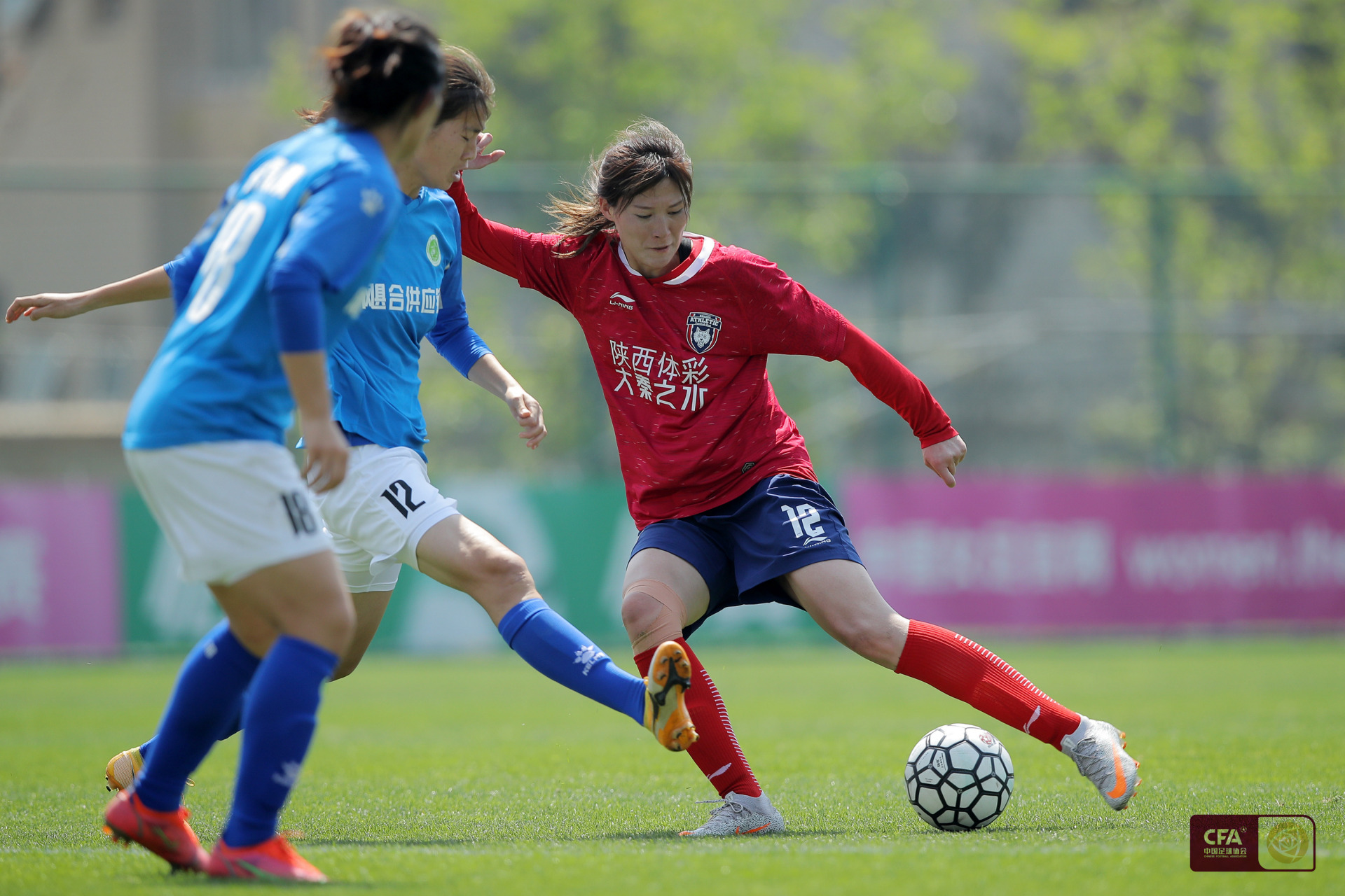 泰国女足队员精益求精,争取进步 泰国女足队员精益求精,争取进步