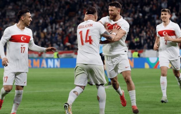 格鲁吉亚选手在国际比赛中取得胜利实力强劲 格鲁吉亚选手在国际比赛中取得胜利实力强劲