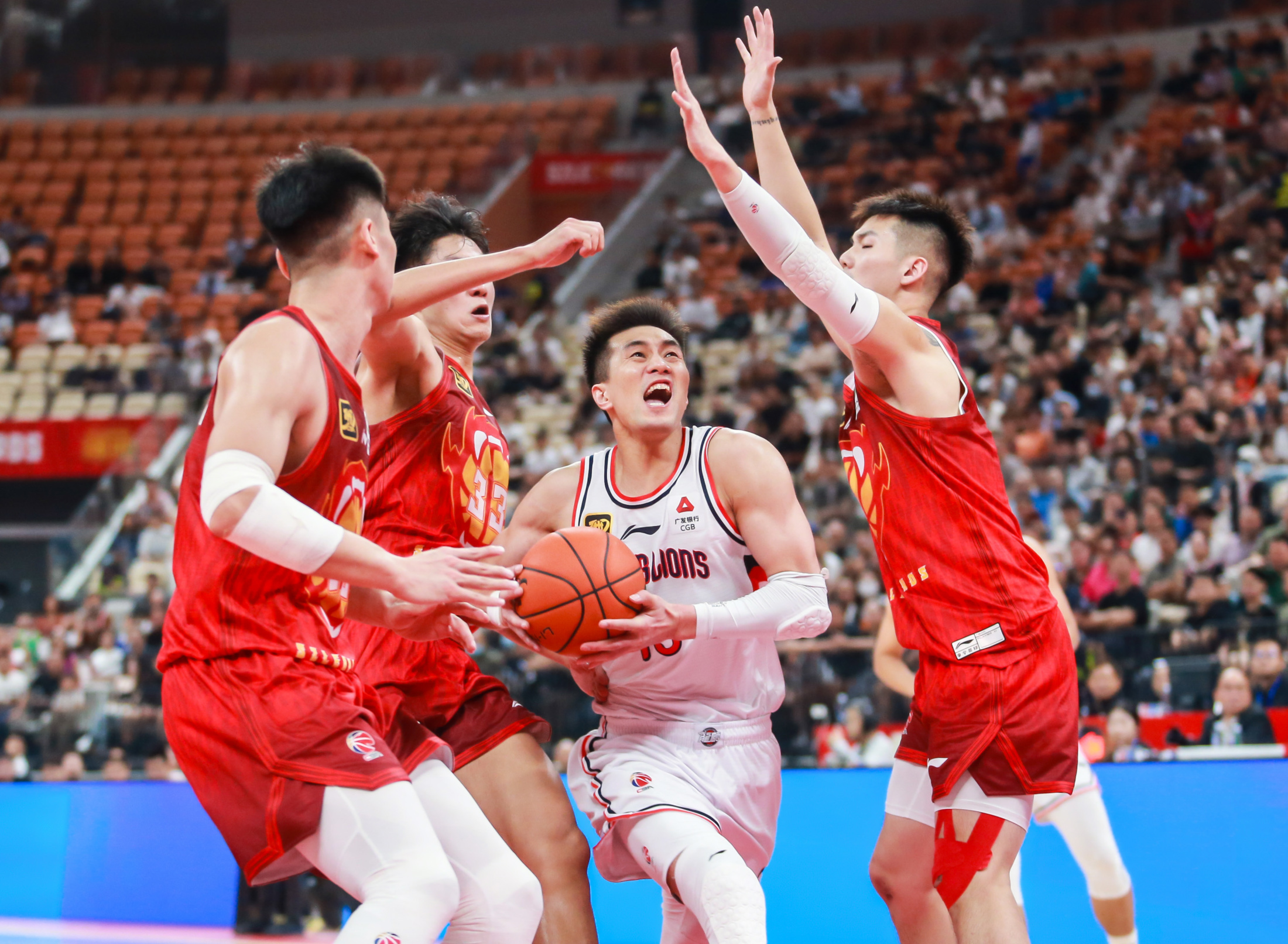 关于球队自信心爆棚,备战积极性高涨的信息 关于球队自信心爆棚,备战积极性高涨的信息