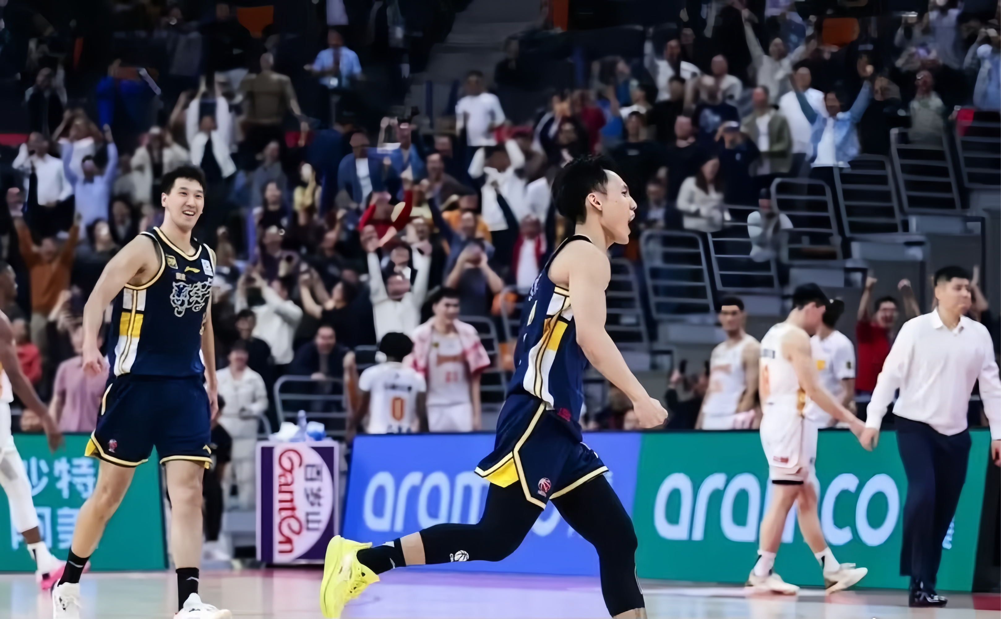 开云APP-关于广东宏远客场大胜辽宁男篮，继续领跑积分榜的信息