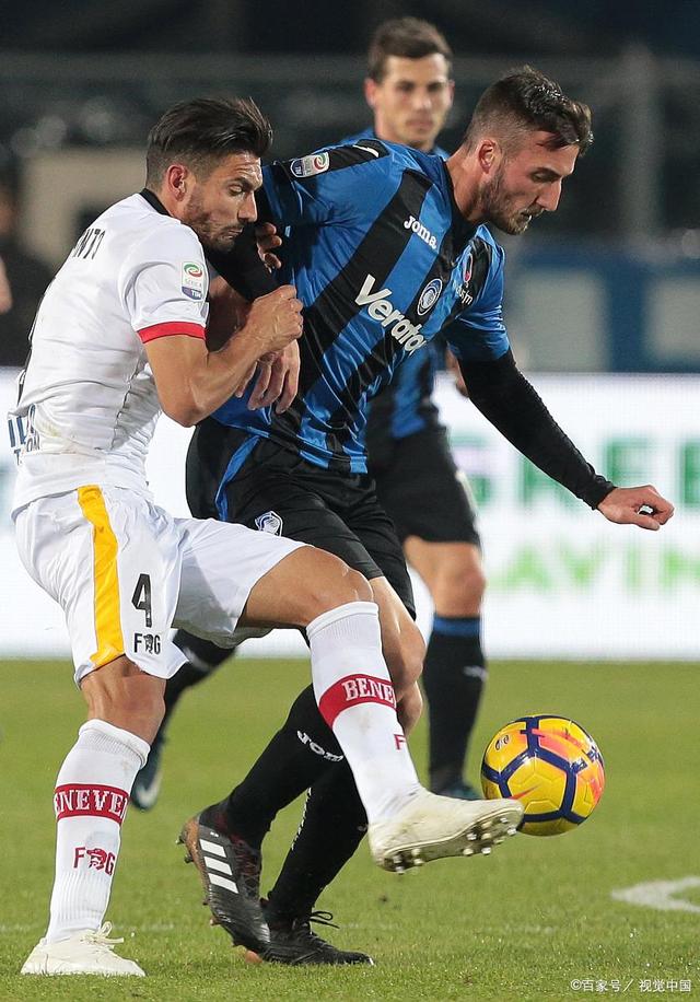 亚特兰大前锋多线作战，为球队缔造胜利的简单介绍