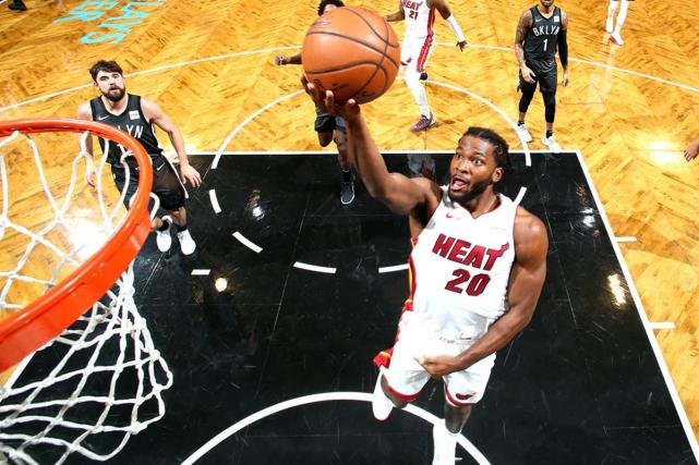 山西队力克灰熊,伦纳德扛起全队的简单介绍 山西队力克灰熊,伦纳德扛起全队的简单介绍